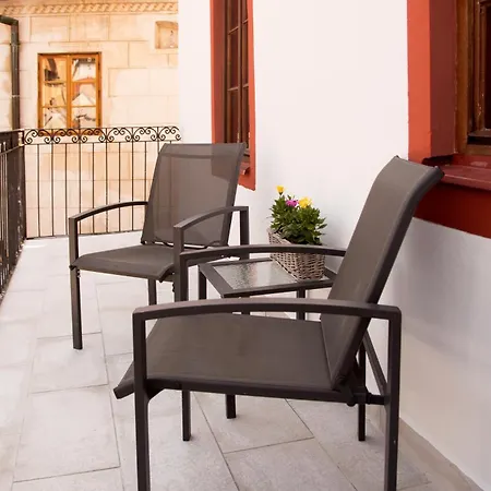 Castle View Apartment *